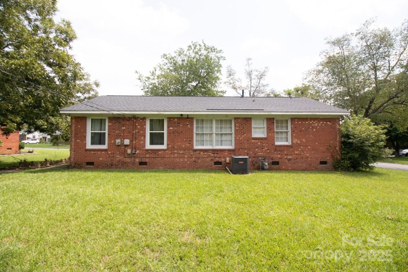 Property image 3 at 4601 Woodstone Drive, Charlotte, NC 28269