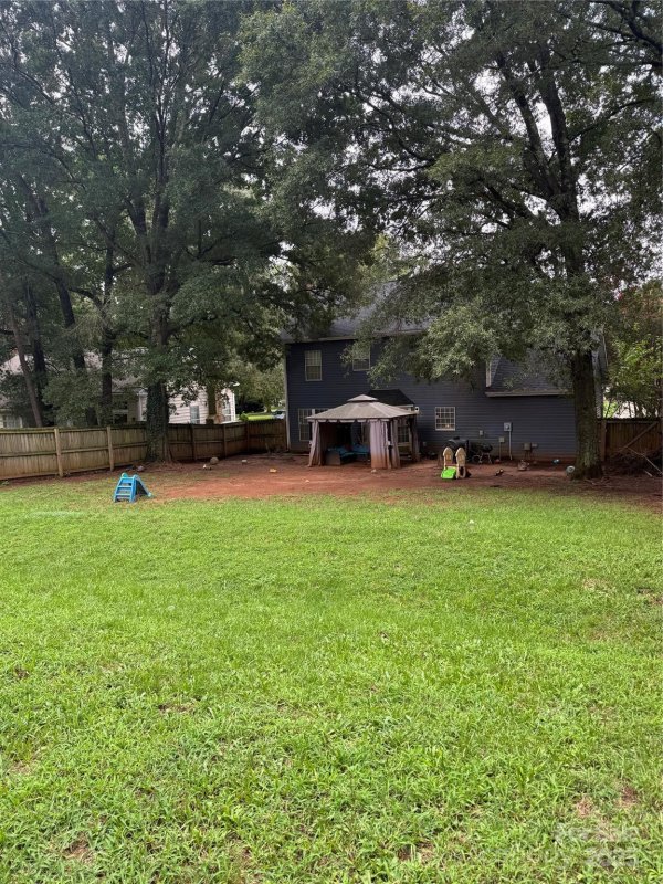 Property image 4 at 5307 Grenelefe Village Road, Charlotte, NC 28269