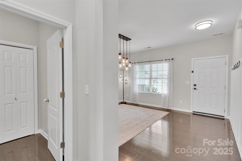 Property image 5 of 119 Willow Valley Drive in Heritage at Neel Ranch, Mooresville, NC 28115