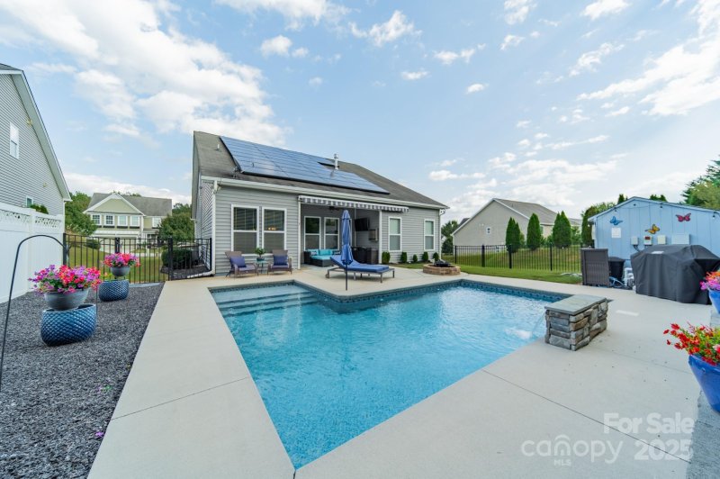 Property image 2 at 3419 Streamside Drive, Davidson, NC 28036