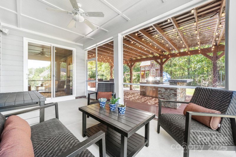 Property image 3 at 18619 Studman Branch Avenue, Charlotte, NC 28278