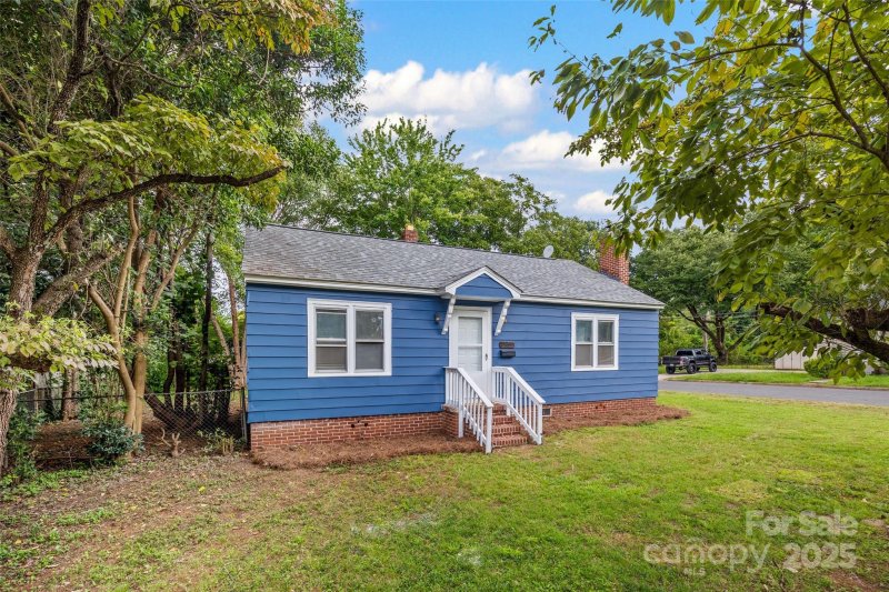 1321 Eisenhower Road