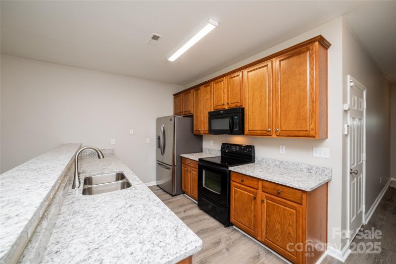 Property image 3 at 3958 Glenlea Commons Drive, Charlotte, NC 28216