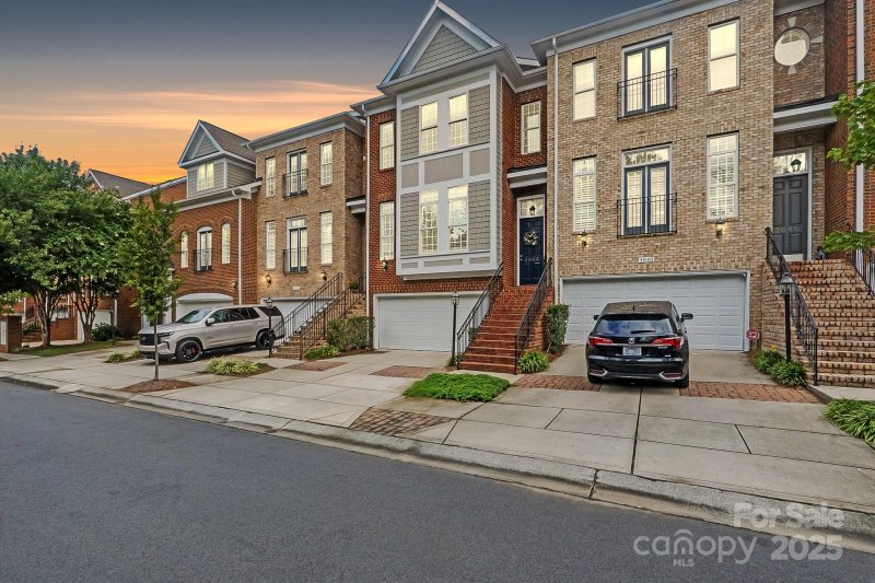 Property image 3 of 3044 Luke Crossing Drive in Springs Village, Charlotte, NC 28226