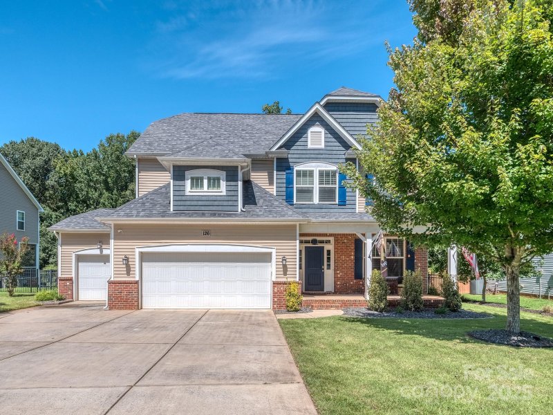 Lake Forest, Lake Wylie Community