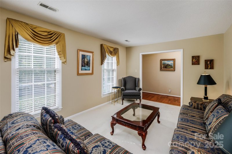 Property image 3 at 6010 Rexwood Place, Charlotte, NC 28210