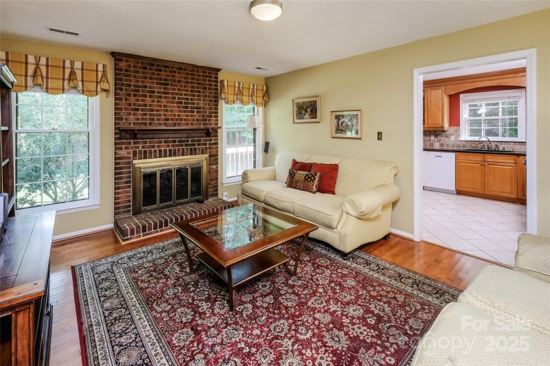 Property image 5 at 6010 Rexwood Place, Charlotte, NC 28210