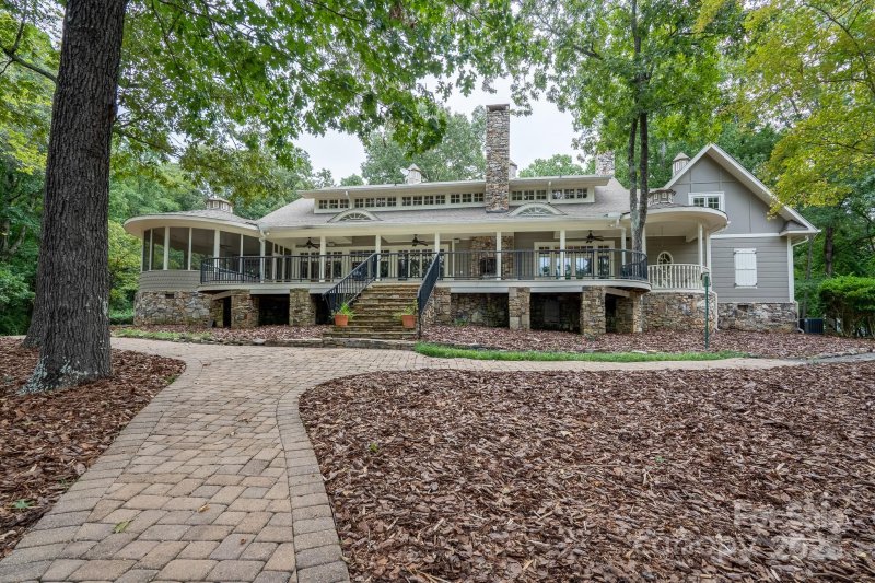 Property image 5 of 139 Deerfield Lane in Uwharrie Point, New London, NC 28127