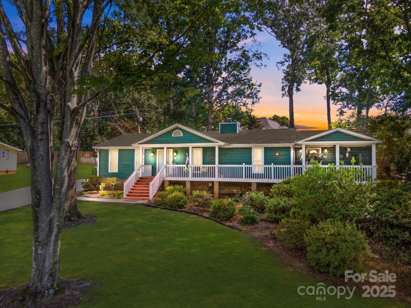 21300 Sandy Cove Road