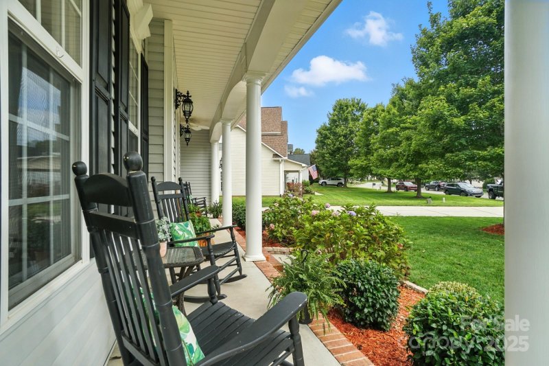 Property image 3 of 796 Cedarwood Court in The Gates, Stanley, NC 28164