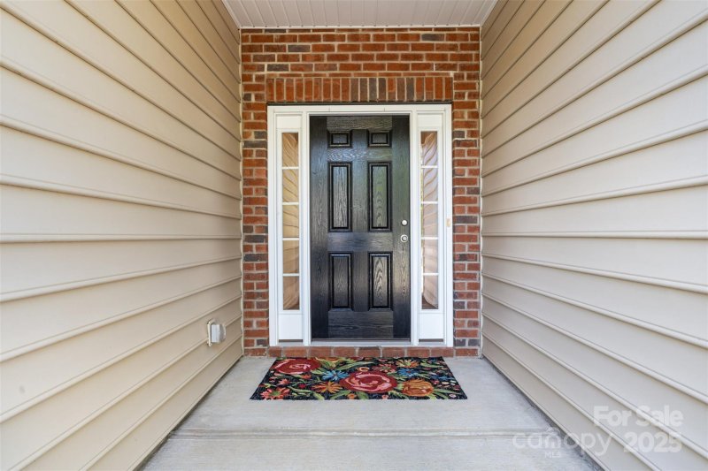 Property image 3 of 6007 Edinburgh Lane in Carolina Reserve, Fort Mill, SC 29707