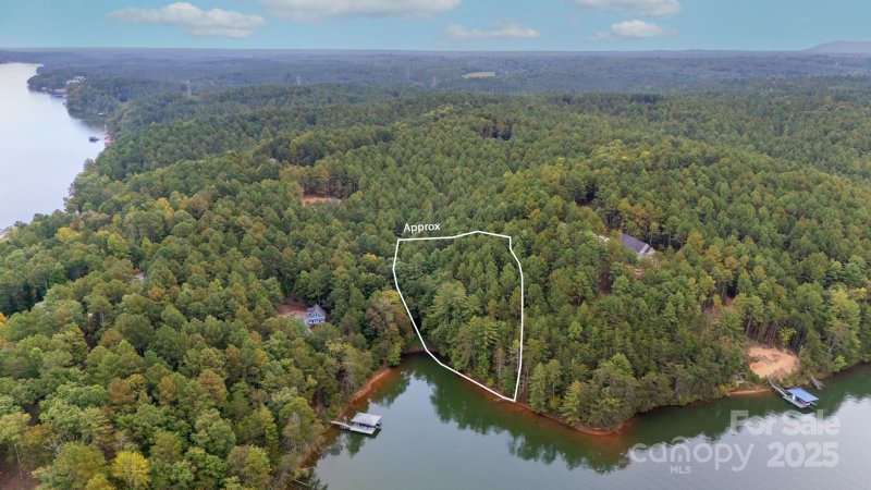 Property image 2 of 2254 Anchor Lane in Paradise Harbor, Connelly Springs, NC 28612