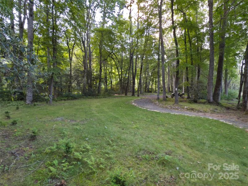 Property image 5 at 124 Sweetwater Ridge, Burnsville, NC 28714