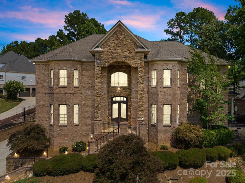 Property image 2 of 1486 Winged Foot Drive in Verdict Ridge, Denver, NC 28037