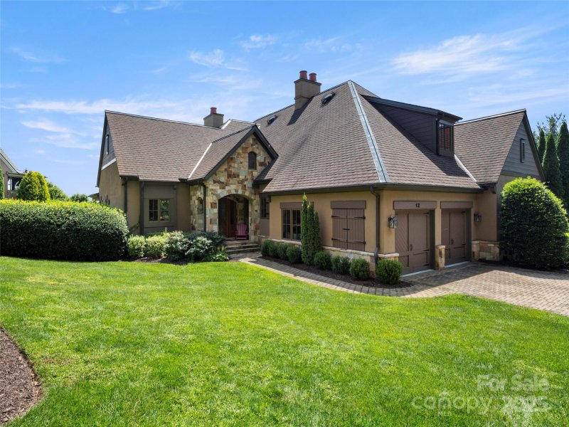 Property image 3 of 12 Windelsham Way in The Cliffs at Walnut Cove, Arden, NC 28704