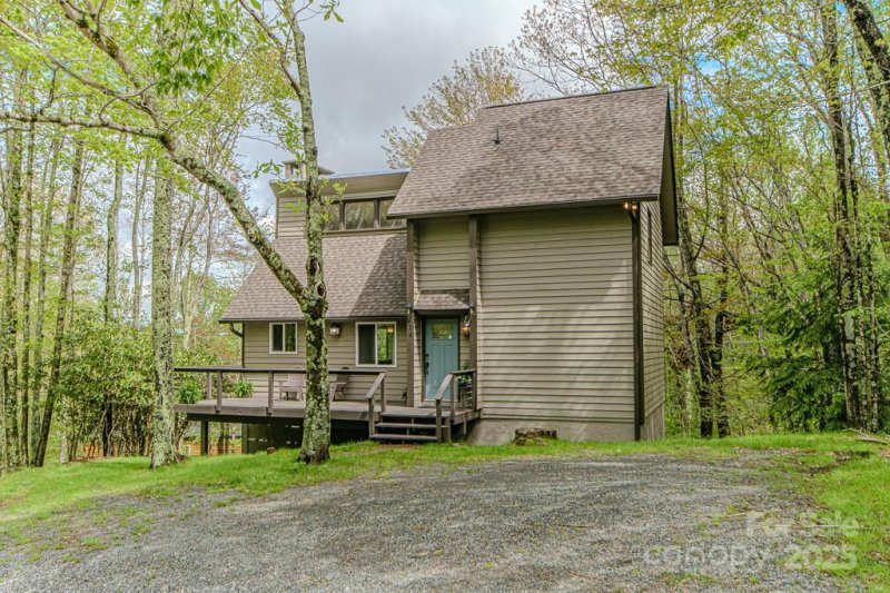 Property image 4 at 114 Locust Ridge Road, Beech Mountain, NC 28604