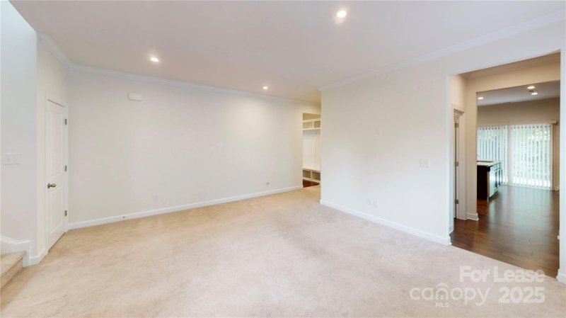 Property image 5 of 4523 Collingham Drive in Haywyck Meadows, Charlotte, NC 28273