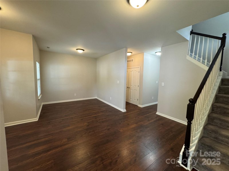 Property image 3 of 16121 Wrights Ferry Road in Steelecroft Place, Charlotte, NC 28278