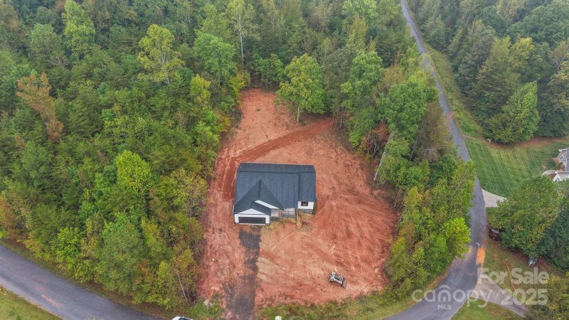 Property image 4 of 354 Bluegill Lane in Poplar Ridge, Statesville, NC 28625