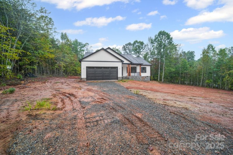 Property image 5 of 354 Bluegill Lane in Poplar Ridge, Statesville, NC 28625