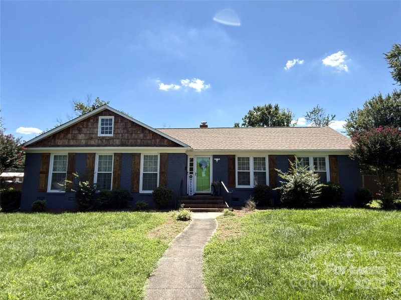 6030 Craftsbury Drive