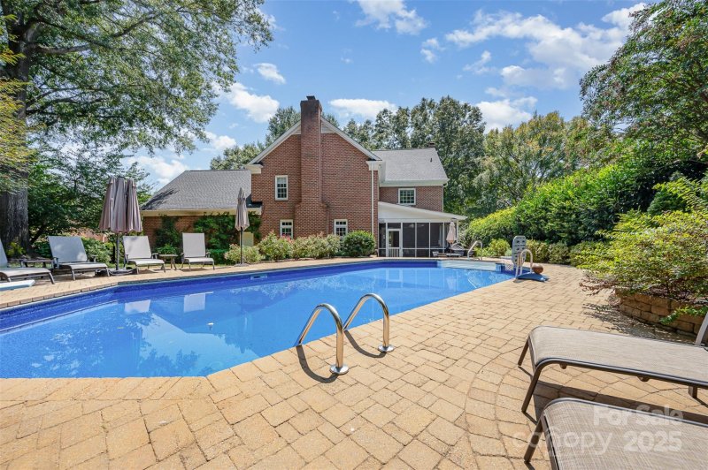 Property image 4 at 7301 St Clair Drive, Charlotte, NC 28270