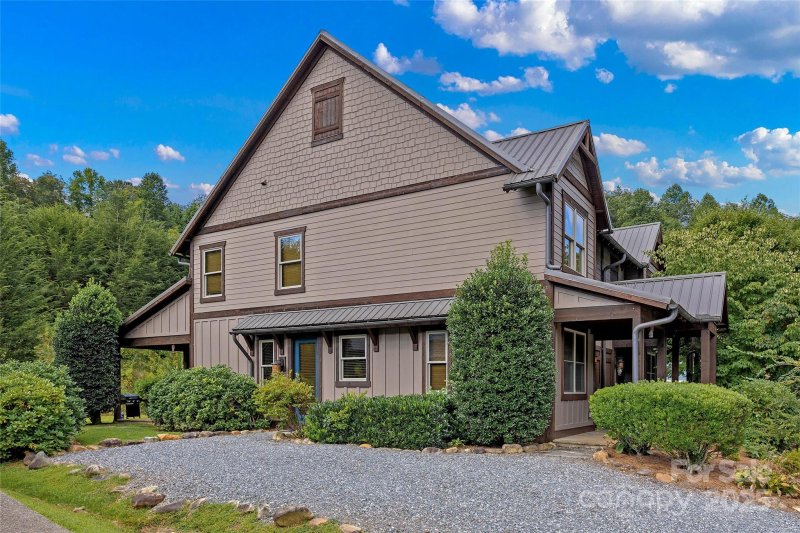 Property image 4 of 22 S Sundrops Trail in Sundrops on Caney Fork, Cullowhee, NC 28723