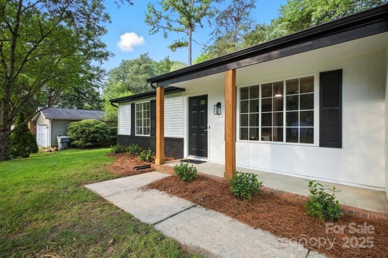 Property image 5 at 7349 Brigmore Drive, Charlotte, NC 28226