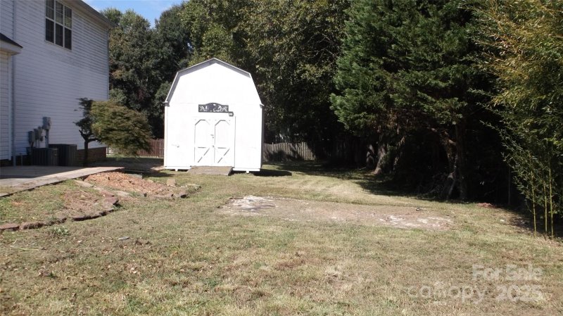 Property image 4 of 4112 Tricia Court in Hamilton Place, Monroe, NC 28110