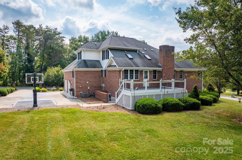 Property image 3 at 1013 Turnberry Street, Lenoir, NC 28645