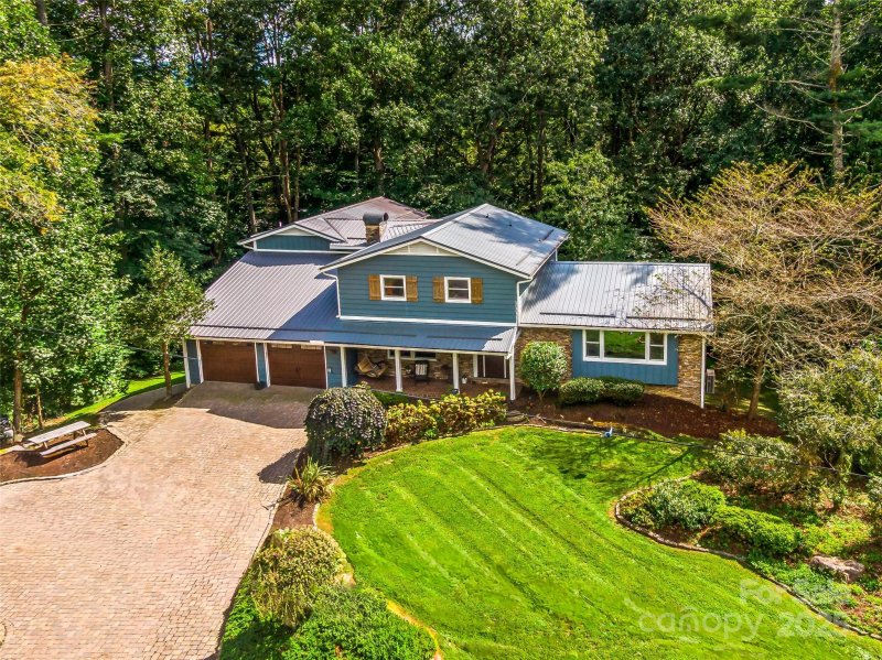 Property image 3 of 135 Dogwood Drive in Sylvania, Brevard, NC 28712