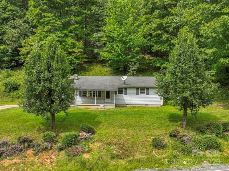 5511 State Hwy 197 S Highway