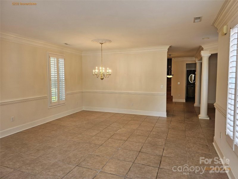 Property image 2 of 5232 Leonardslee Court in Burning Tree, Charlotte, NC 28226