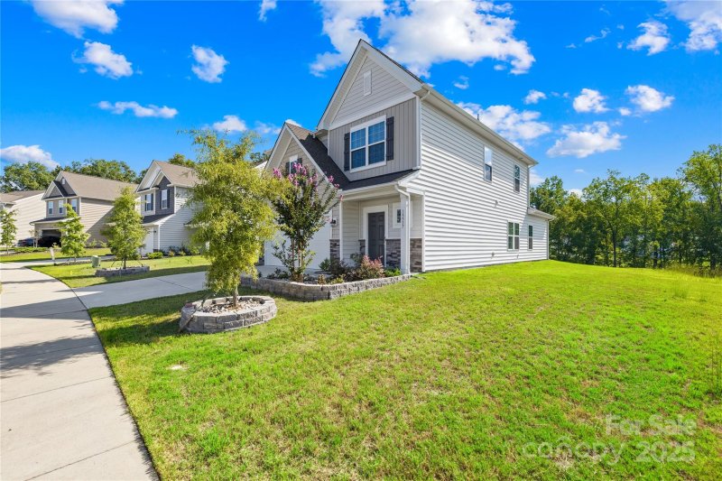 Property image 3 of 15537 Capps Road in Brightwater, Charlotte, NC 28278