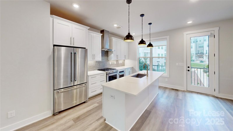 Property image 3 at 7017 Louie Lane, Charlotte, NC 28203