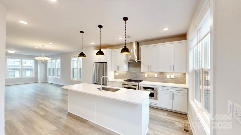 Property image 5 at 7017 Louie Lane, Charlotte, NC 28203