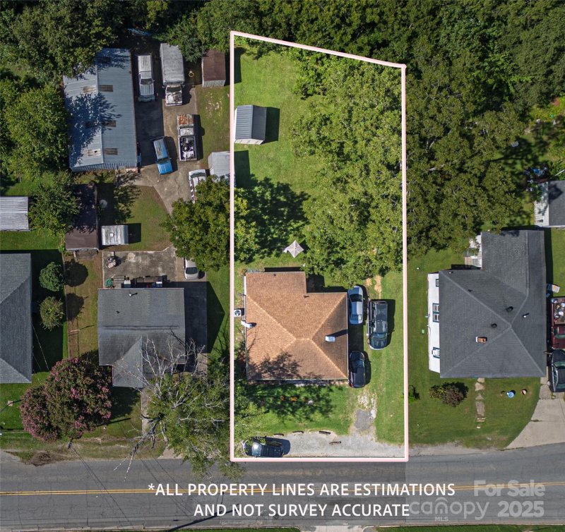 Property image 5 of 1027 Brown Street in Textiles Inc Myrtle Mill, Gastonia, NC 28052