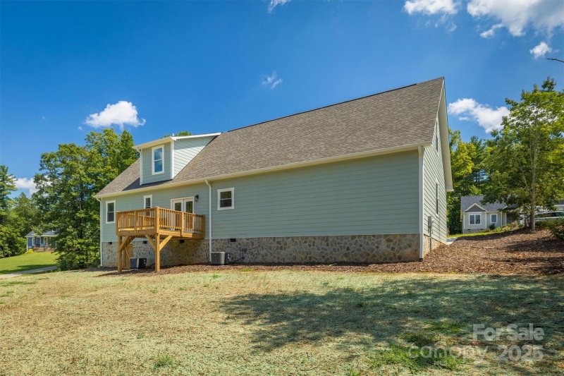 Property image 5 of 1710 Plantation Loop in McCracken Ford, Morganton, NC 28655