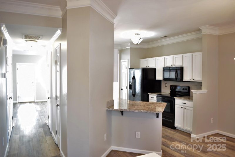 Property image 4 at 122 Talbert Town Loop, Mooresville, NC 28117