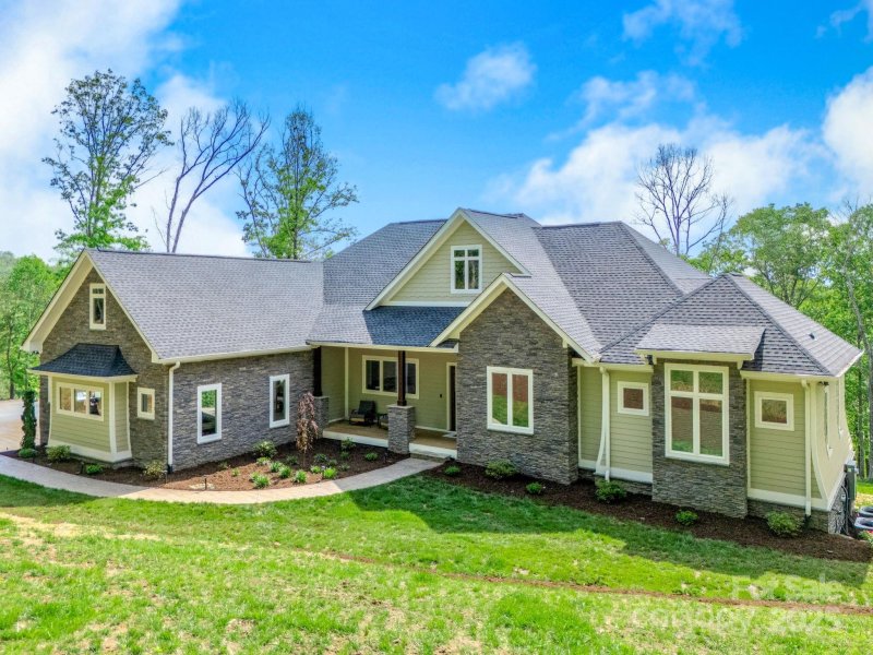 Saddle Ridge Estates