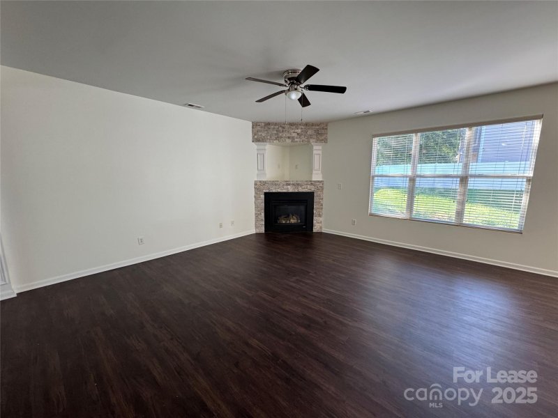 Property image 4 at 712 Harrier Road, Charlotte, NC 28216