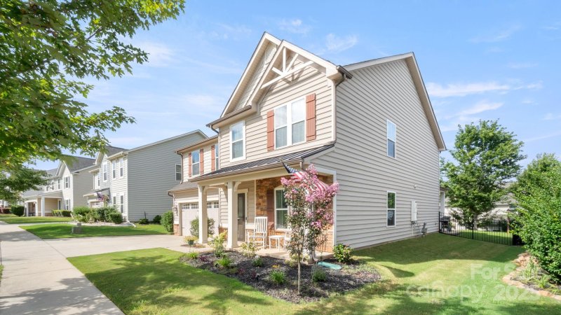 Property image 3 of 351 Thornhill Street in Massey, Fort Mill, SC 29715