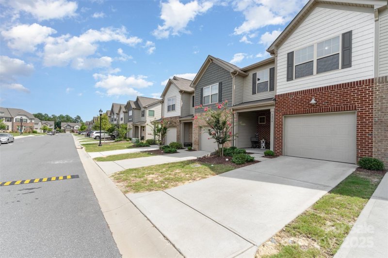 Property image 3 at 5216 Spanish Ivy Lane, Indian Land, SC 29707