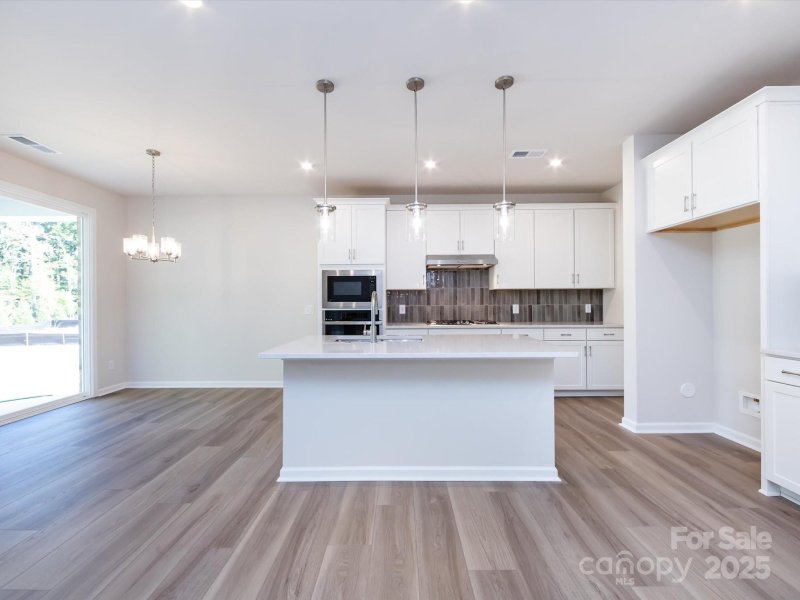 Property image 5 of 2141 Moss Bluff Drive in Alton Creek, Mint Hill, NC 28227