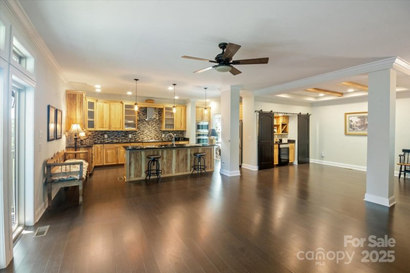 Property image 4 of 168 Triple Fairways Drive in Cummings Cove, Hendersonville, NC 28739