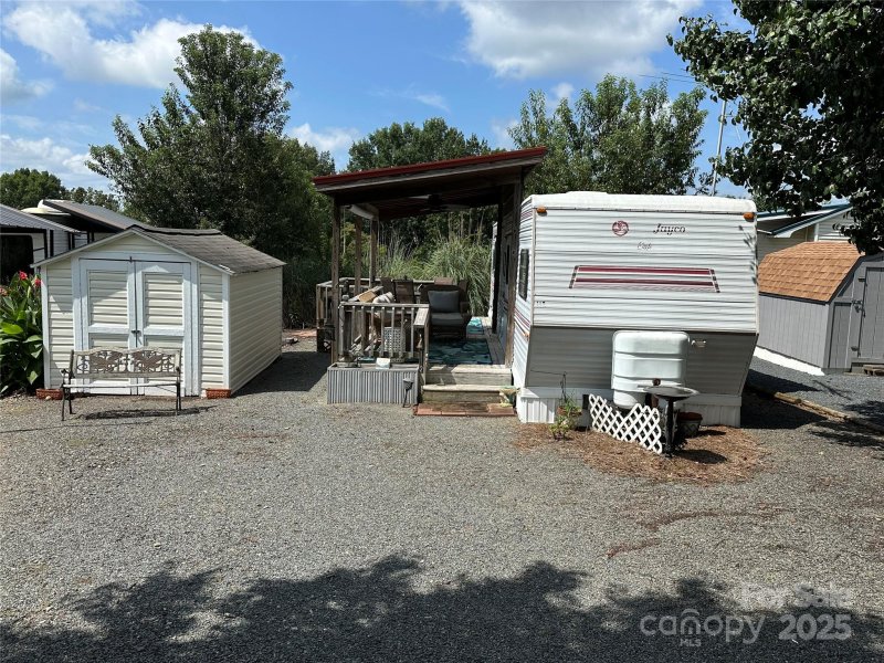 112 Scenic View Lane