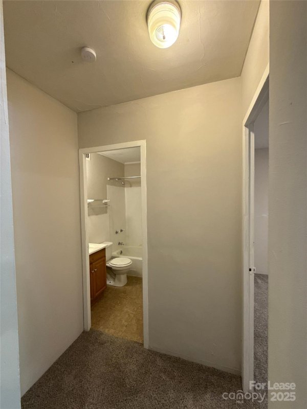 Property image 5 of 2126 E 7th Street in Elizabeth, Charlotte, NC 28204