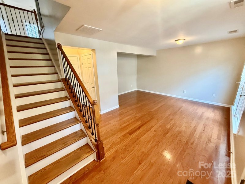 Property image 4 of 237 N Irwin Avenue in Fourth Ward, Charlotte, NC 28202