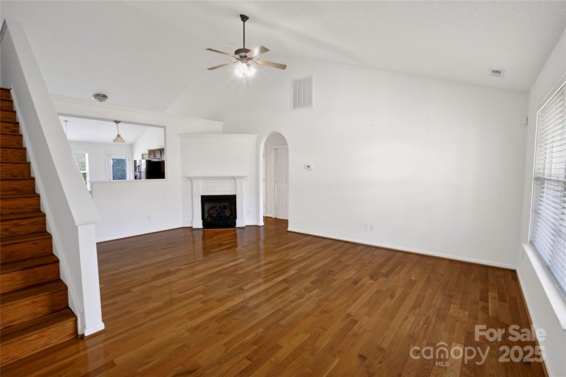 Property image 5 of 835 Holdcroft Lane in Hallmark Glen, Rock Hill, SC 29730