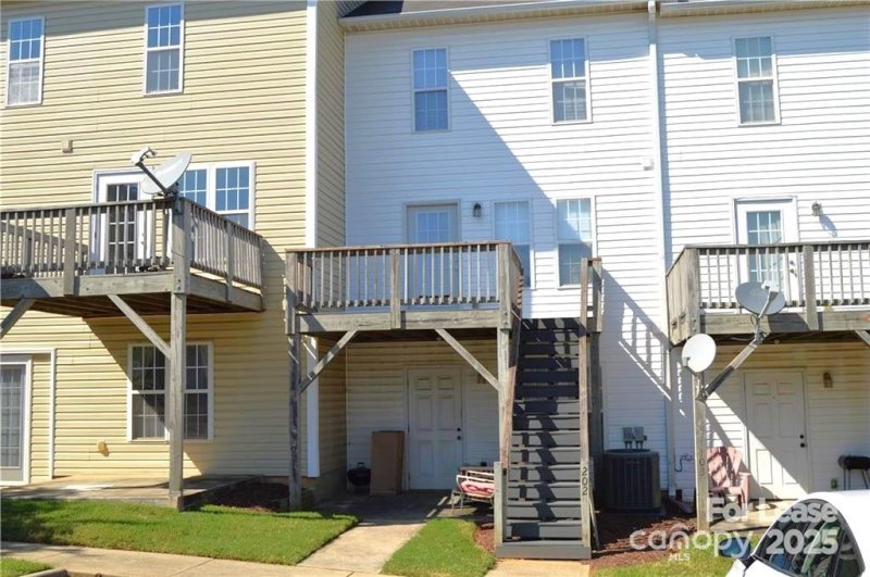 Property image 2 of 110 Steam Engine Drive in Station 115, Mooresville, NC 28115